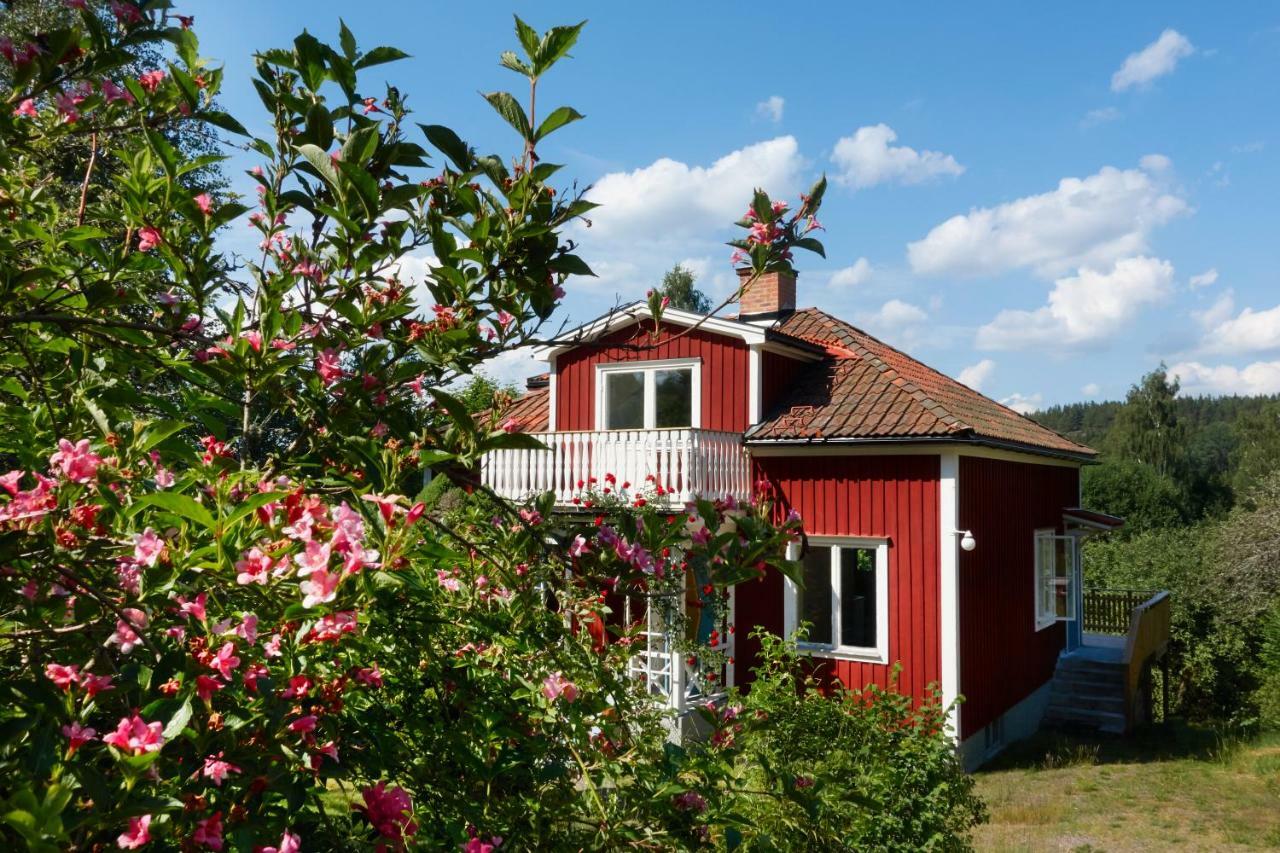 Red Haven Cottage Edsbruk Zewnętrze zdjęcie